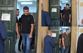 Telefonları incelemede