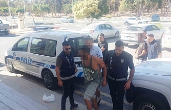 Camlar çerçeveler indi