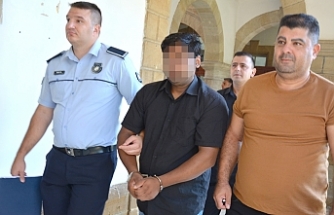 Elmacık kemiğini kırdı