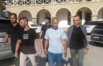 İki kişi tutuklandı