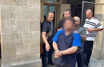 ‘Gökten emir geldi’
