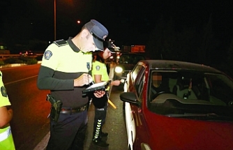 İki sürücü tutuklandı