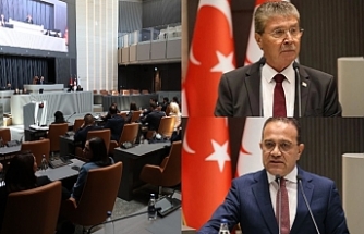 Gözler UBP meclisinde