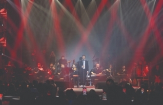 Güçlü sesiyle mest etti