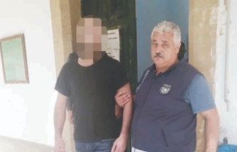 Öğrenci olduğunu söyledi