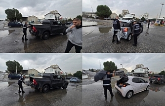 Araçlar didik didik arandı