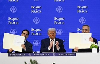 Davos’ta tarihi tören