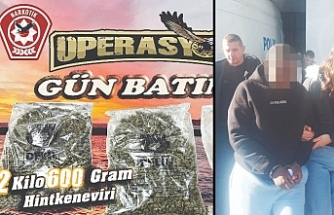 Yatak odasında sakladı