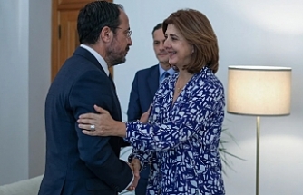 Kartları kapalı tutuyormuş