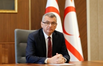 Bunu neden yapıyor?