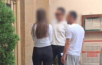 Karakolda tutuklandı