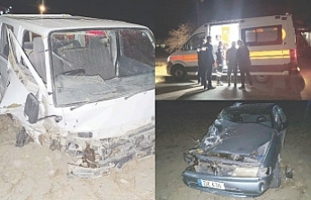 Sürücüler yaralandı