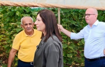 Hasarı yerinde inceledi