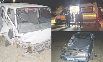 Sürücüler yaralandı