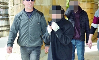 Sevgililer cezaevinde