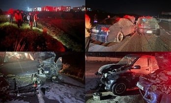 Sürücüler yaralandı