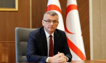Bunu neden yapıyor?