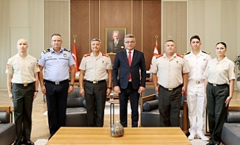 Huzurluyum