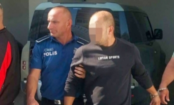 Mersinlik inledi