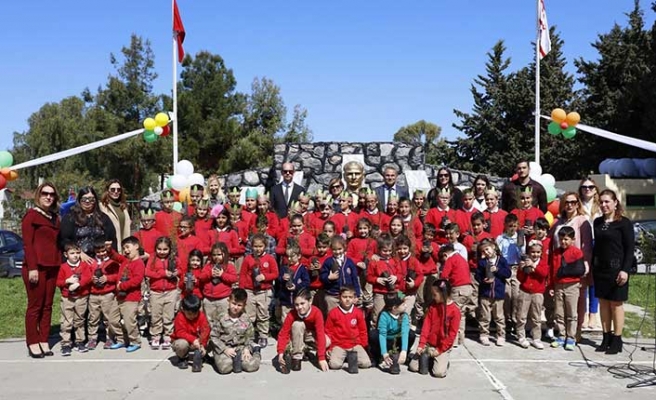 Cumhurbaşkanının eşi Meral Akıncı “Okuma ve Ağaç Bayramı” etkinliğine katıldı
