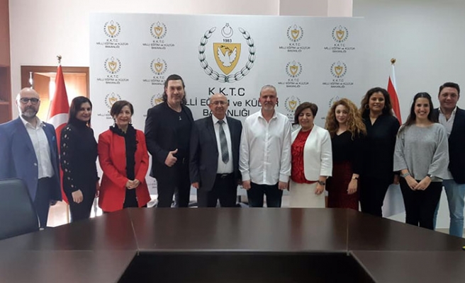 KTEV’in Kitap Ayracı ve Kompozisyon Yarışmasında başarılı olanlara ödülleri verildi