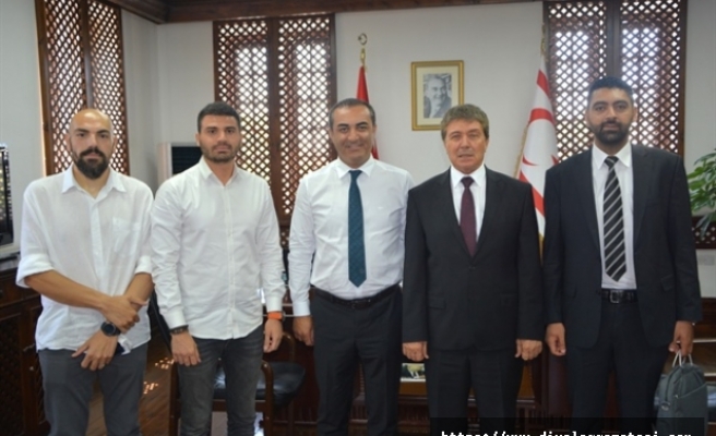 Üstel’den destek istedi