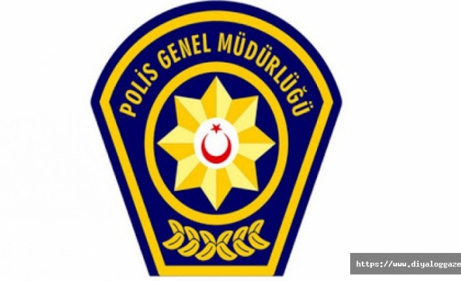Polisi görünce uyuşturucuyu yere attı, tutuklandı