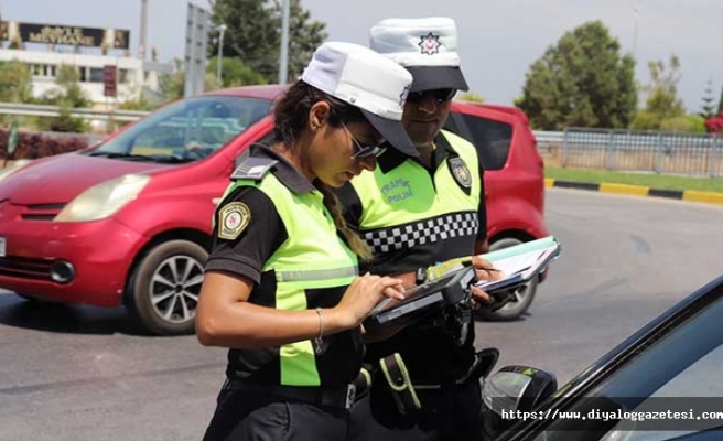 Trafikte ders almıyoruz