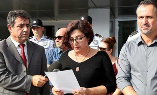 Anlayana Sivrisinek Saz Anlamayana Davul Az