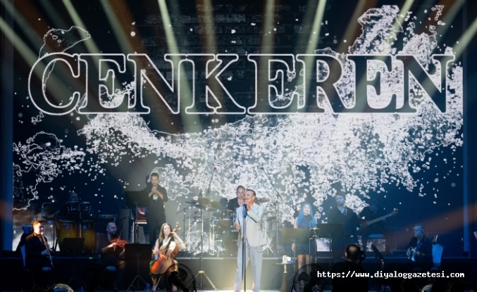 Şarkılarıyla mest etti