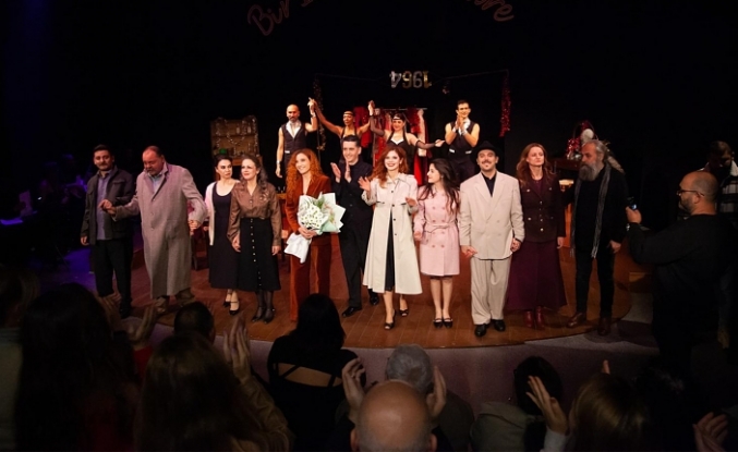 Bandabuliya’da perdelerini açtı