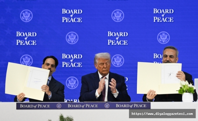 Davos’ta tarihi tören