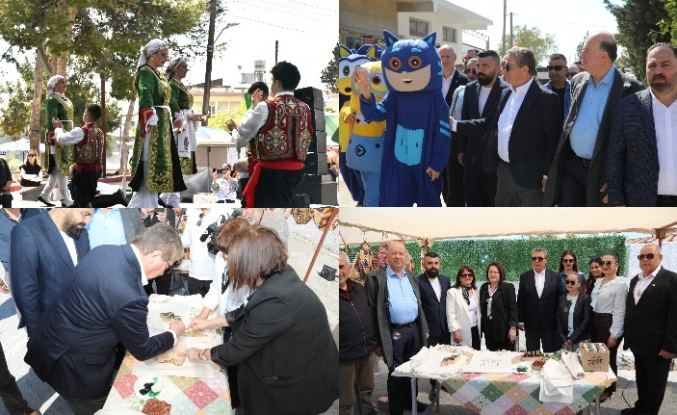 Üstel’e plaket verildi