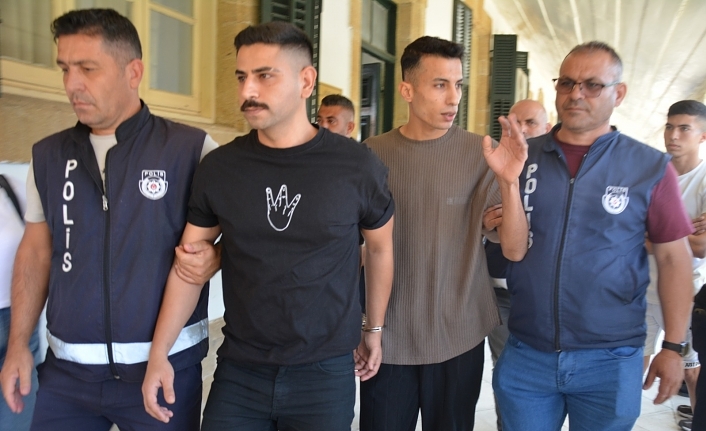 Hayatları karardı