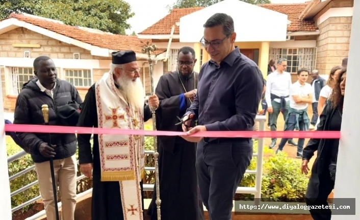 Makarios ile görüştü