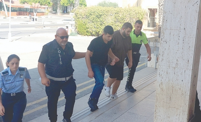 2 kişi tutuklandı