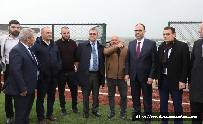 ‘İstikrar sürüyor yüzler gülüyor’