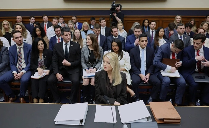 Demokratlar tepki gösterdi