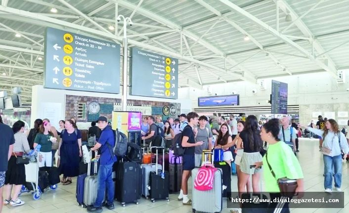 Larnaka ve Baf’ta  48 uçuş iptal edildi 