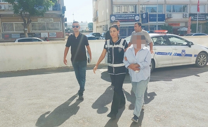 23 bin Sterlin kayıp