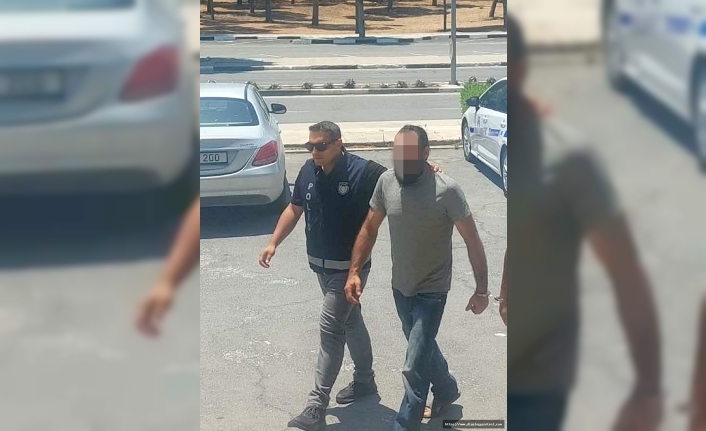 Güvercin gibi kesiyordu