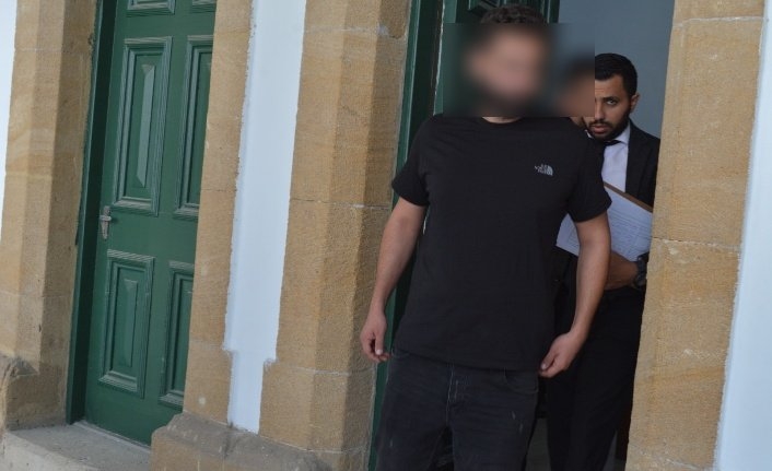 Kıbrıslı Rum’un kemikleri kırıldı