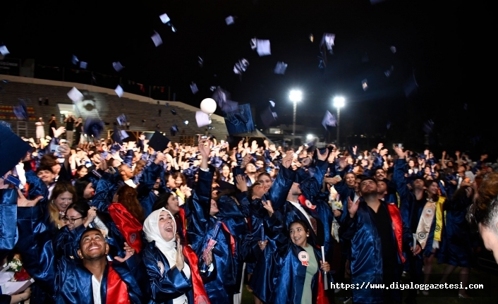 Mezuniyet coşkusu yaşandı