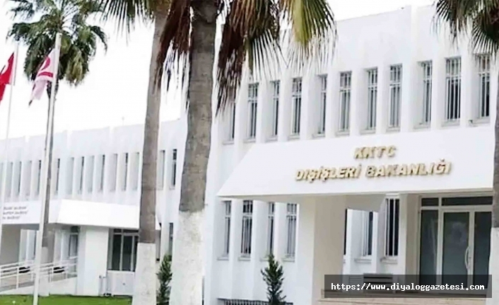 ‘Adada iki ayrı halk var’