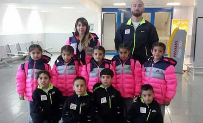 Cimnastikçilerimiz Konyada yarıştı