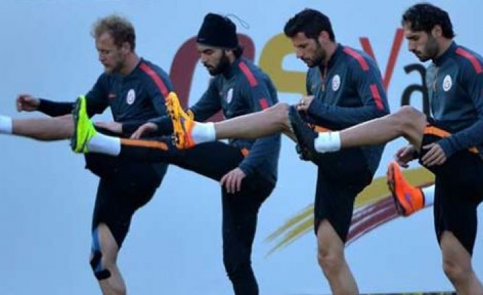 Melo takıma döndü