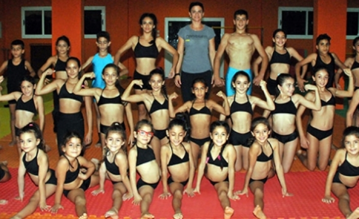 Minikler Macaristan yolcusu