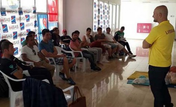 Otel çalışanları için cankurtaran eğitimi